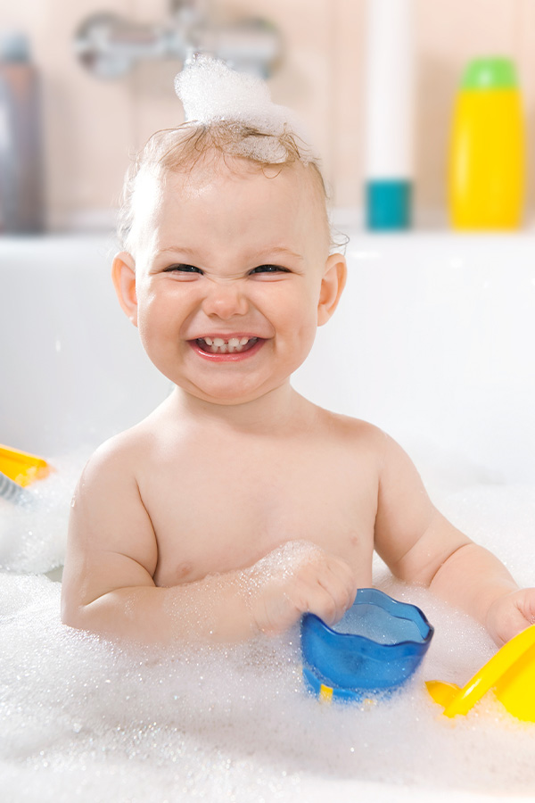 boy_in_bathtub-195x300.jpg